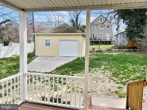 Exterior - 5013 Catalpha Rd, Baltimore, MD 21214 photo 6 of 10
