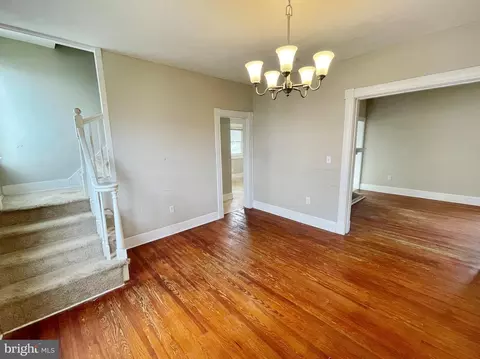 Dining - 5013 Catalpha Rd, Baltimore, MD 21214 photo 1 of 1