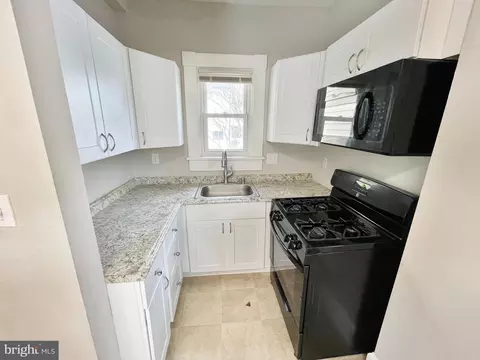 Kitchen - 5013 Catalpha Rd, Baltimore, MD 21214 photo 4 of 4
