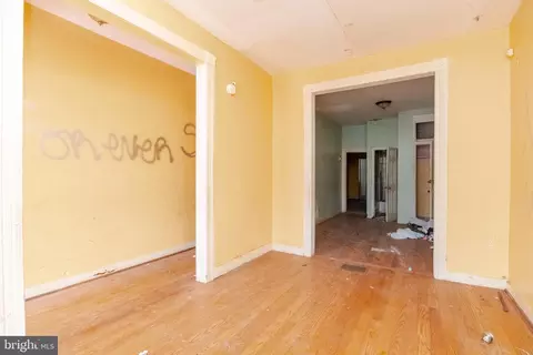 Entry Way - 2822 Rayner Ave, Baltimore, MD 21216 photo 1 of 7