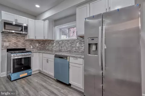 Kitchen - 5307 Cuthbert Ave, Baltimore, MD 21215 photo 3 of 4