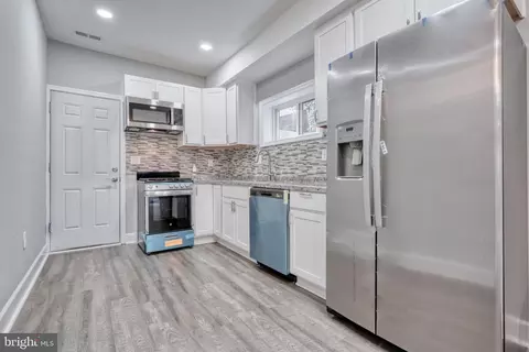 Kitchen - 5307 Cuthbert Ave, Baltimore, MD 21215 photo 2 of 4