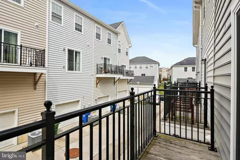 Exterior - 314 Camillia Pl, Baltimore, MD 21229 photo 2 of 4