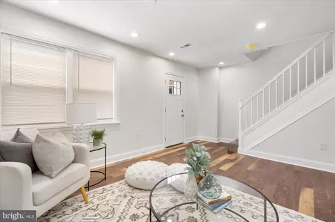 Living - 1012 Andover Rd, Baltimore, MD 21218 photo 5 of 6