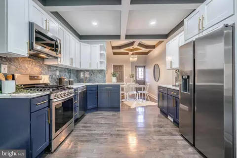 Kitchen - 1420 E Lanvale St, Baltimore, MD 21213 photo 3 of 9