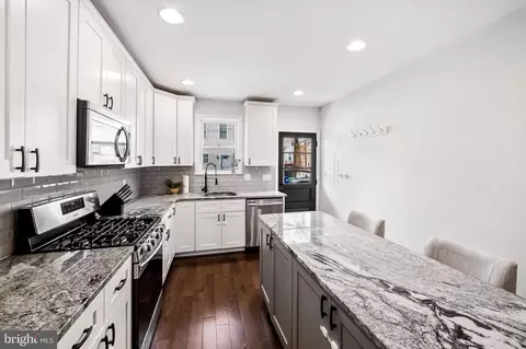 Kitchen - 3418 Dillon St, Baltimore, MD 21224 photo 3 of 6