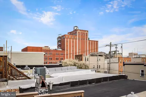 View/Area - 3418 Dillon St, Baltimore, MD 21224 photo 1 of 4