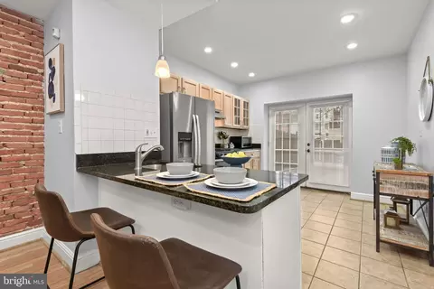 Kitchen - 1745 S Hanover St, Baltimore, MD 21230 photo 6 of 7