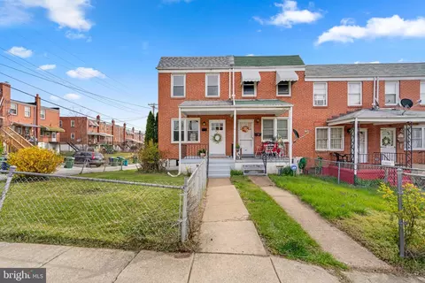 901 Rockhill Ave, Baltimore, MD 21229