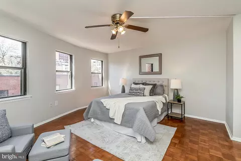 Bedroom - 933 Stubblefield Ln, Baltimore, MD 21202 photo 2 of 4