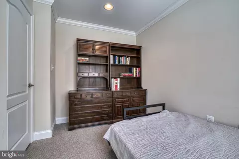 Bedroom - 1524 Marshall St, Baltimore, MD 21230 photo 3 of 10