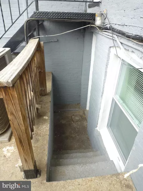 502 S Macon St, Baltimore, MD 21224 photo 48