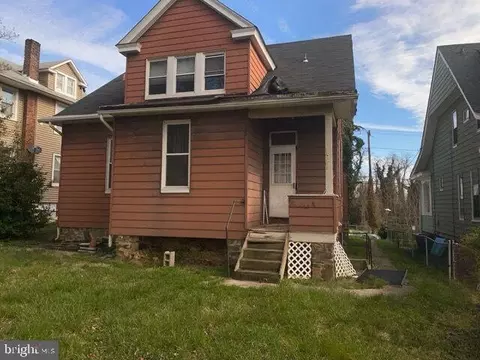Exterior - 804 Walnut Ave, Baltimore, MD 21229 photo 3 of 3
