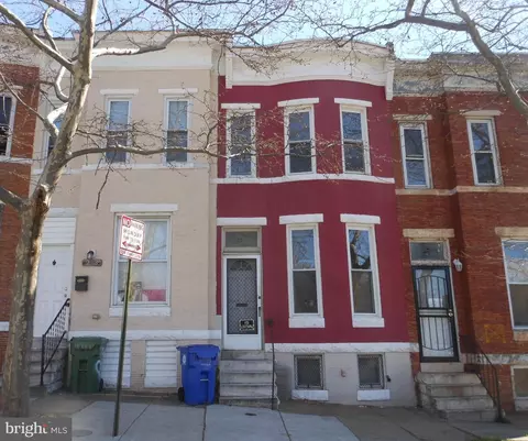 23 Payson St S, Baltimore, MD 21223 photo 2