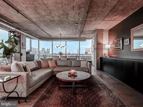 Living - 1200 Steuart St #411, Baltimore, MD 21230 photo 2 of 2