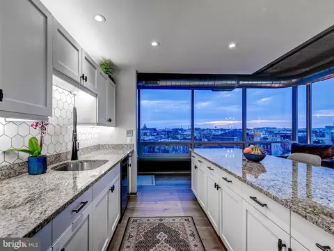 Kitchen - 1200 Steuart St #411, Baltimore, MD 21230 photo 6 of 8