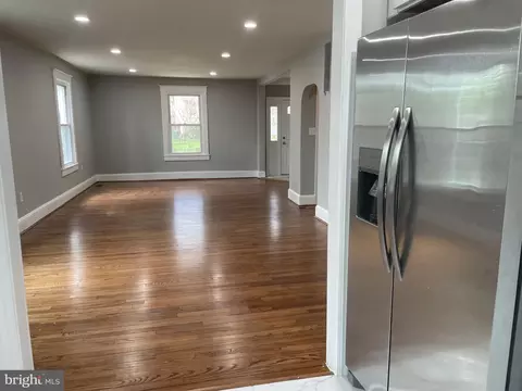 Kitchen - 6003 Edna Ave, Baltimore, MD 21214 photo 6 of 6