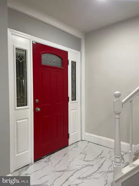 Entry Way - 6003 Edna Ave, Baltimore, MD 21214 photo 13 of 13