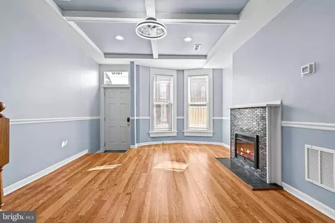 Entry Way - 1816 Aiken St, Baltimore, MD 21213 photo 1 of 5