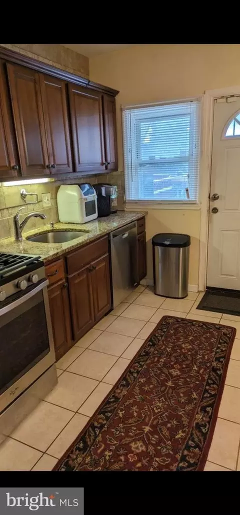 Kitchen - 1334 Crofton Rd, Baltimore, MD 21239 photo 2 of 3