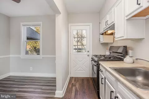 Kitchen - 820 Wilbert Ave, Baltimore, MD 21212 photo 2 of 5