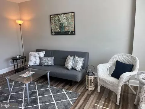 Living - 820 Wilbert Ave, Baltimore, MD 21212 photo 5 of 5