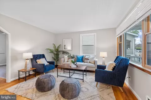Living - 4100 Wilke Ave, Baltimore, MD 21206 photo 3 of 3