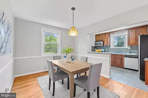 Dining - 4100 Wilke Ave, Baltimore, MD 21206 photo 2 of 3