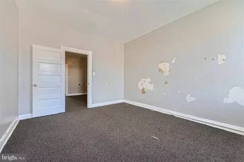 Bedroom - 719 N Streeper St, Baltimore, MD 21205 photo 1 of 2