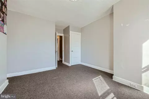 Bedroom - 719 N Streeper St, Baltimore, MD 21205 photo 2 of 2