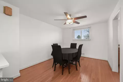 Dining - 5305 Lothian Rd, Baltimore, MD 21212 photo 2 of 4