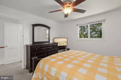 Bedroom - 5305 Lothian Rd, Baltimore, MD 21212 photo 2 of 9