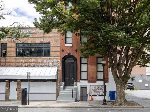 1918 N Charles St N, Baltimore, MD 21218