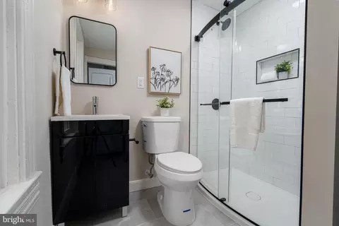 Bath - 1025 Scott St, Baltimore, MD 21230 photo 2 of 2