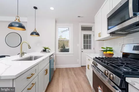 Kitchen - 1025 Scott St, Baltimore, MD 21230 photo 2 of 2