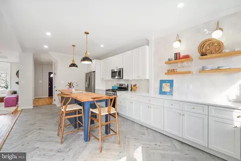 Dining - 4309 Springwood Ave, Baltimore, MD 21206 photo 5 of 5