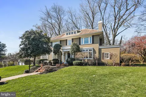 Exterior - 514 Drury Ln, Baltimore, MD 21229 photo 4 of 11