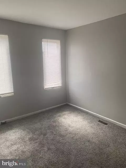 2229 Orem Ave, Baltimore, MD 21217 photo 8