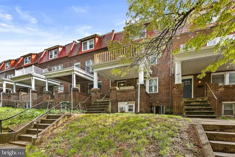 Exterior - 205 E 33rd St E, Baltimore, MD 21218 photo 1 of 5