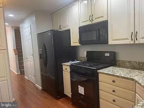 Kitchen - 104 Poppleton St, Baltimore, MD 21201 photo 1 of 3