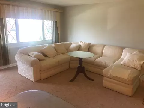 918 Lenton Ave, Baltimore, MD 21212 photo 2