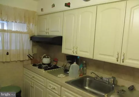 918 Lenton Ave, Baltimore, MD 21212 photo 5
