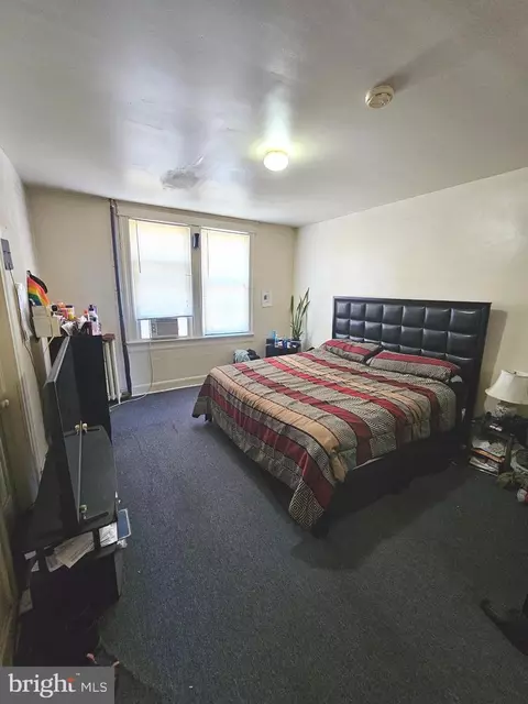 Bedroom - 207 W 29th St, Baltimore, MD 21211 photo 3 of 3