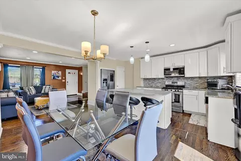 Dining - 1931 E Belvedere Ave, Baltimore, MD 21239 photo 1 of 1