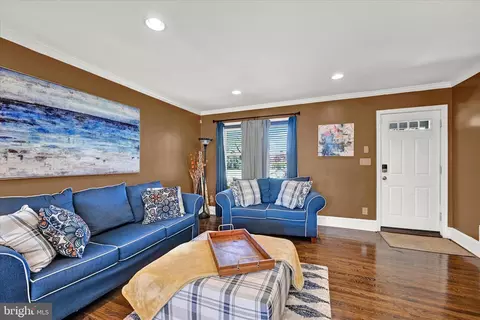 Living - 1931 E Belvedere Ave, Baltimore, MD 21239 photo 3 of 3