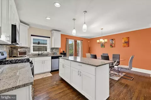 Kitchen - 1931 E Belvedere Ave, Baltimore, MD 21239 photo 2 of 5