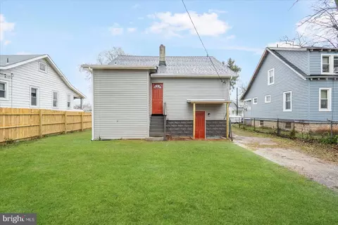 Exterior - 3903 Ferndale Ave, Baltimore, MD 21207 photo 7 of 9