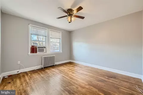 4054 Edgewood Rd, Baltimore, MD 21215 photo 4