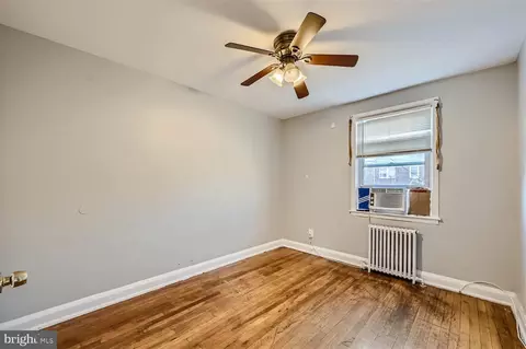 4054 Edgewood Rd, Baltimore, MD 21215 photo 3