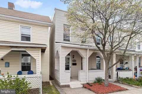 Exterior - 3850 Quarry Ave, Baltimore, MD 21211 photo 1 of 5
